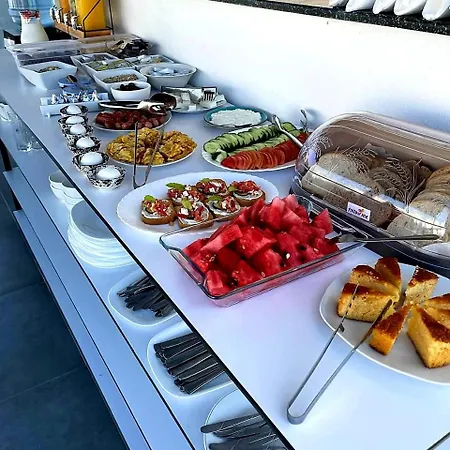 Gasthuis Adrian Ksamil