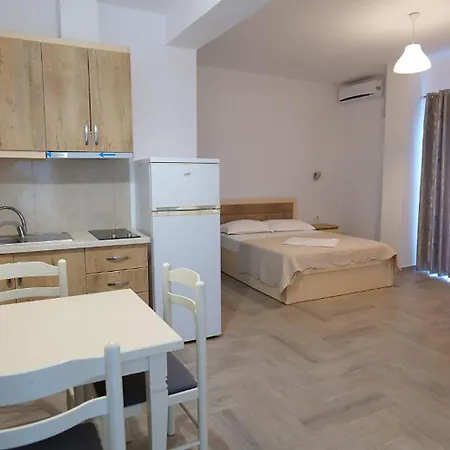 Гостевой дом Adrian 4*