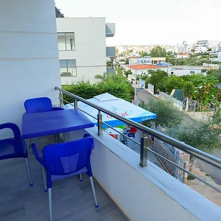 Adrian Affittacamere 4*