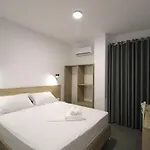 Guest house Adrian Ksamil