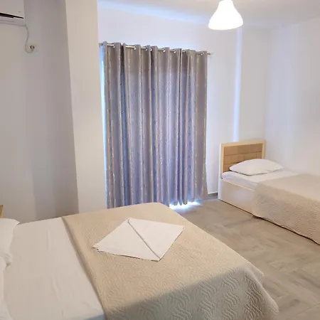 بيت ضيافة Adrian