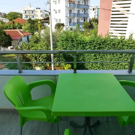 Adrian 4* Ksamil
