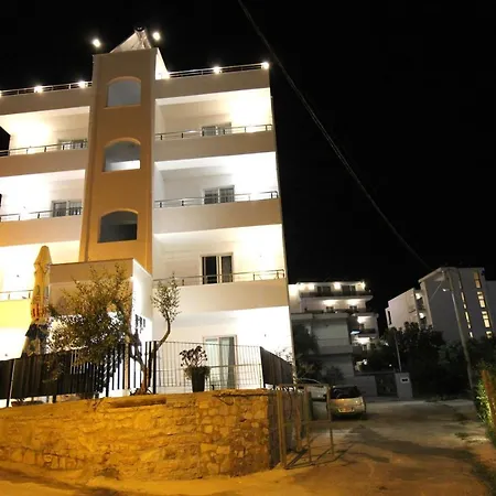 Guest house Adrian