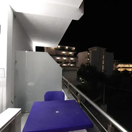 Adrian Guest house